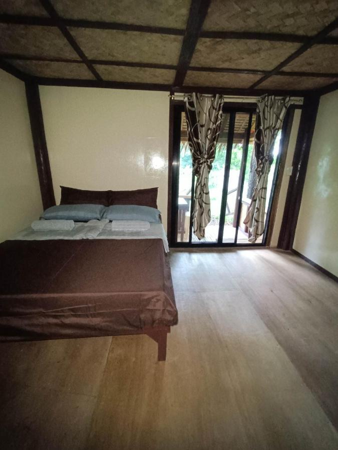 Tony'S Country Glamping With Chalet With Private Wash Room Accommodation El Nido Exterior photo